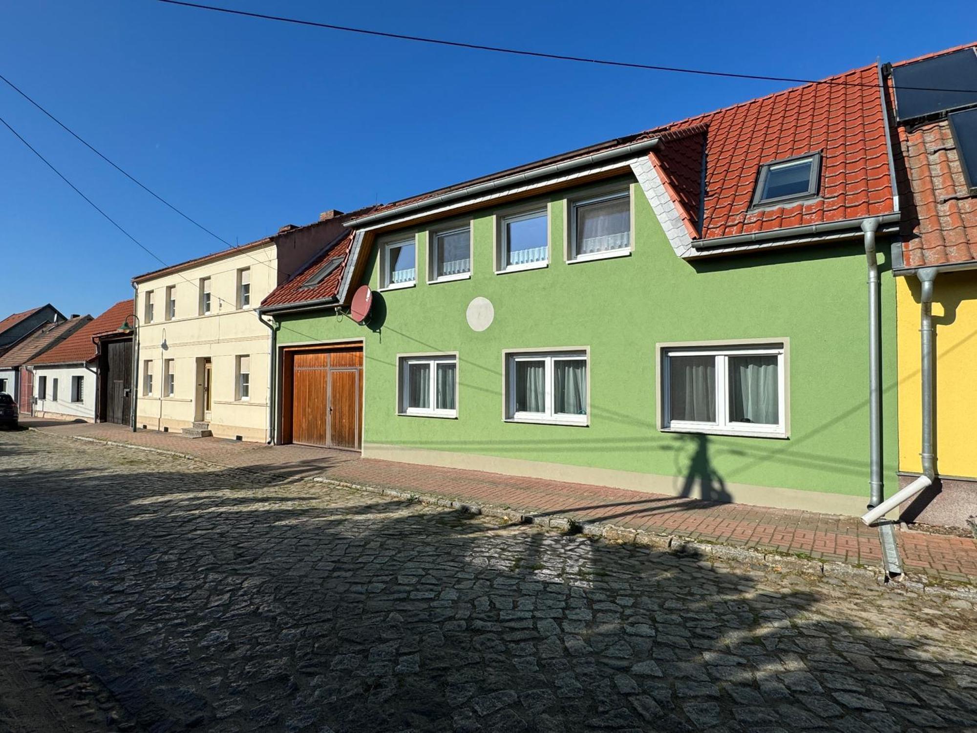 Schoen Moeblierte Wohnung In Genthin/ Ot Tucheim Exterior photo